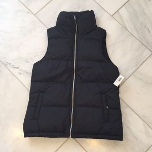Brand new Old Navy puffer vest